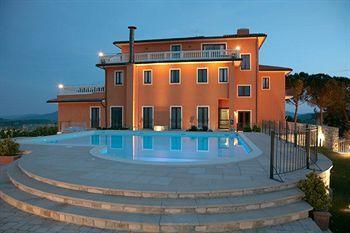 Hotel Fortebraccio Montone (Umbria)